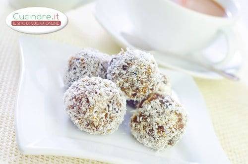 Tartufini con Amaretti e Panettone