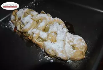 TRECCIA DI PASTA FROLLA