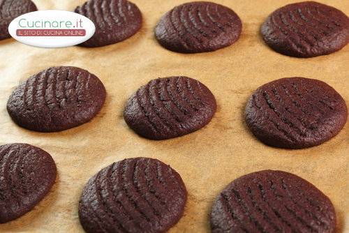 Biscotti al Cacao e Yogurt, per una pausa golosa