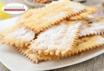 CHIACCHIERE AL FORNO
