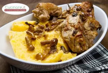 CONIGLIO PICCANTE CON CHIODINI