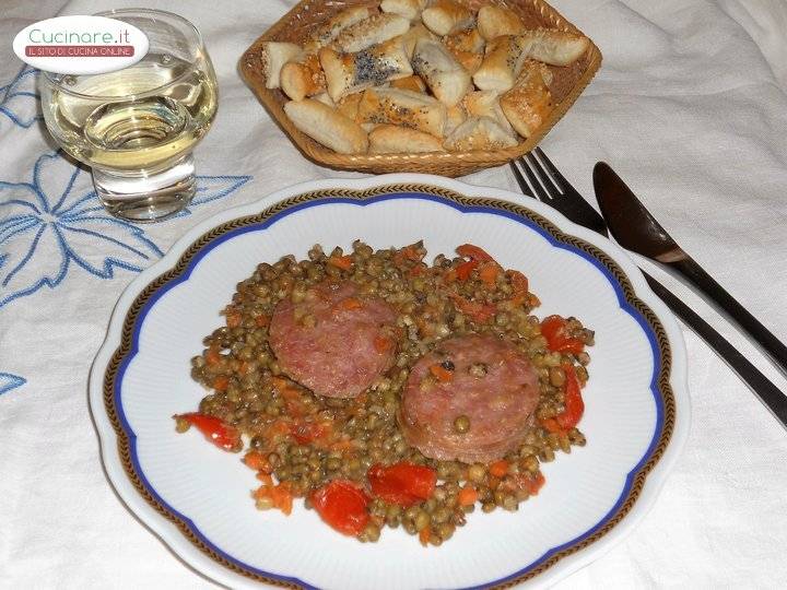 Cotechino nostrano con Fagioli Mung