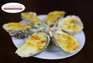 OSTRICHE GRATINATE AL GORGONZOLA