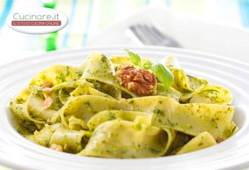 Pappardelle al verde con le Noci