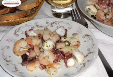 POLPO E GAMBERI CON SALSA AL LIMONE