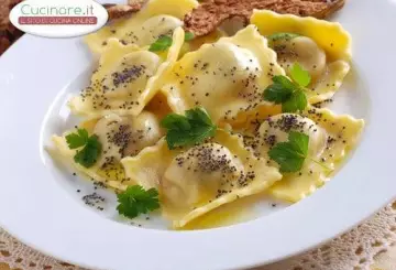 RAVIOLI CON SEMI DI PAPAVERO