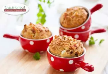 MUFFIN CON FUNGHI E PROSCIUTTO COTTO