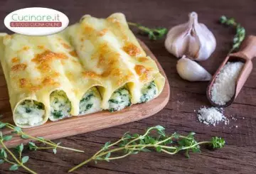 CANNELLONI IN BIANCO CON BORRAGINE