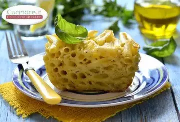 FRITTATA AL FORNO DI PENNE E FONTINA
