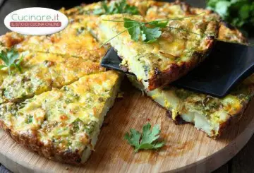 FRITTATA CON PATATE E SALSICCIA