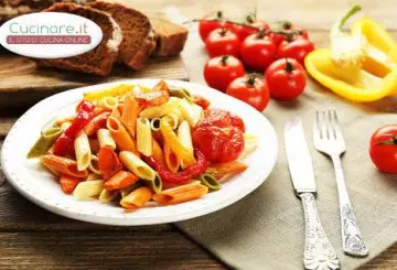 PENNE TRICOLORI AI PEPERONI