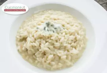 RISOTTO GORGONZOLA E TOPINAMBUR