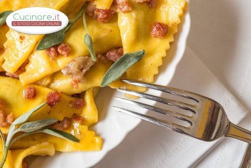 Casoncelli con Burro e Pancetta