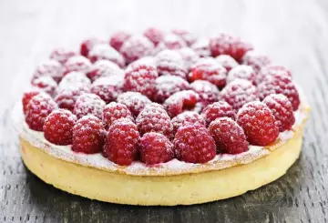 CHEESECAKE AI LAMPONI, UNA TORTA DA LEGGENDA