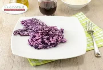 RISOTTO AL CAVOLO ROSSO