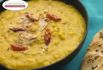 TARKA DAL (MINESTRA DI PISELLI)