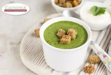 CREMA DI FAVE E SCAROLE