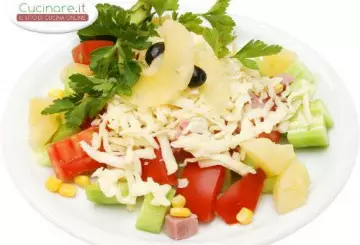 INSALATA CON ANANAS