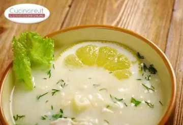 RISO IN BRODO CON PREZZEMOLO E LIMONE
