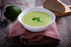 Zuppa di Avocado preparazione 7