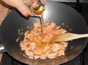 Farfalle al salmone preparazione 3