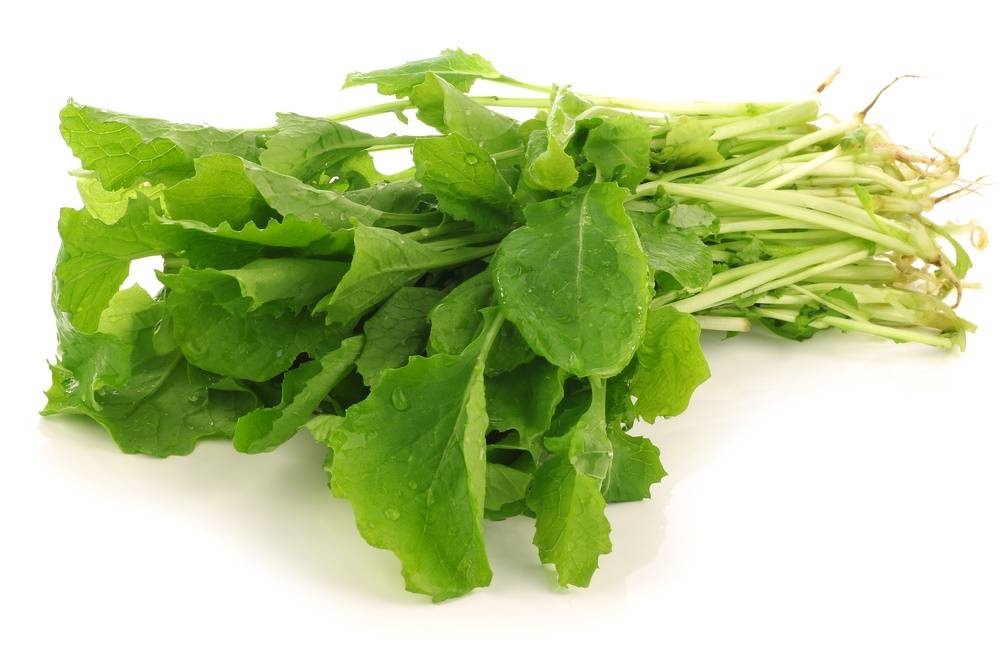 Pulire e tagliare le cime di rapa: come fare