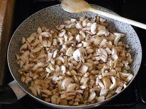 Conchiglioni ripieni di Funghi preparazione 2