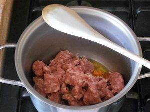 Conchiglioni ripieni di carne preparazione 1