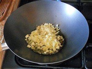 Pasta zucchine e gamberetti preparazione 3