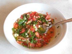 Pomodori ripieni con erba cipollina preparazione 5