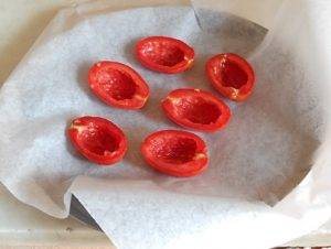 Pomodori ripieni con erba cipollina preparazione 6