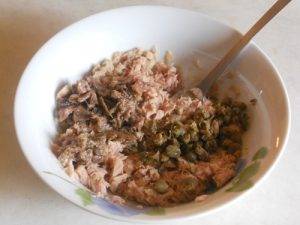Zucchine ripiene di tonno preparazione 3