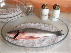 Branzino al Sale, tanto sapore e zero grassi aggiunti! preparazione 3