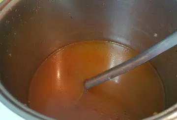 BRODO DI CARNE