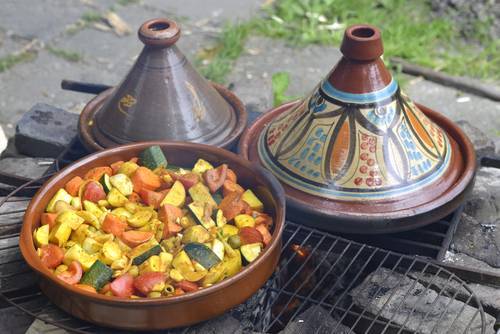 Tajine, la pentola per una cottura senza grassi