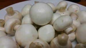 Funghi E Patate preparazione 2