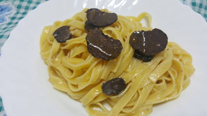 Tagliatelle al tartufo