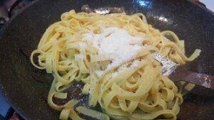 Tagliatelle al tartufo preparazione 8