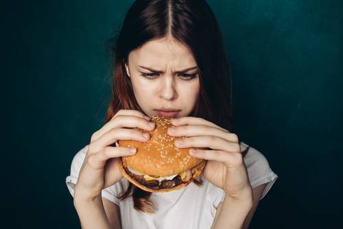 Quali sono e cosa comportano i disturbi alimentari