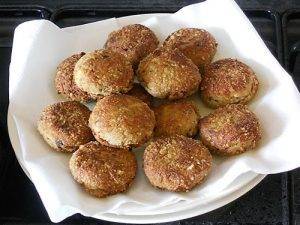 Polpette di Pollo fritte con melanzane preparazione 10