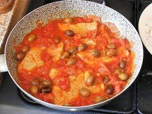 Scaloppine alla pizzaiola, un secondo facile e veloce! preparazione 9