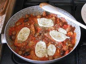 Scaloppine alla pizzaiola, un secondo facile e veloce! preparazione 10