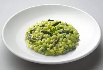 RISOTTO AGLI ASPARAGI BIMBY, IDEALE PER LE CENE GALANTI