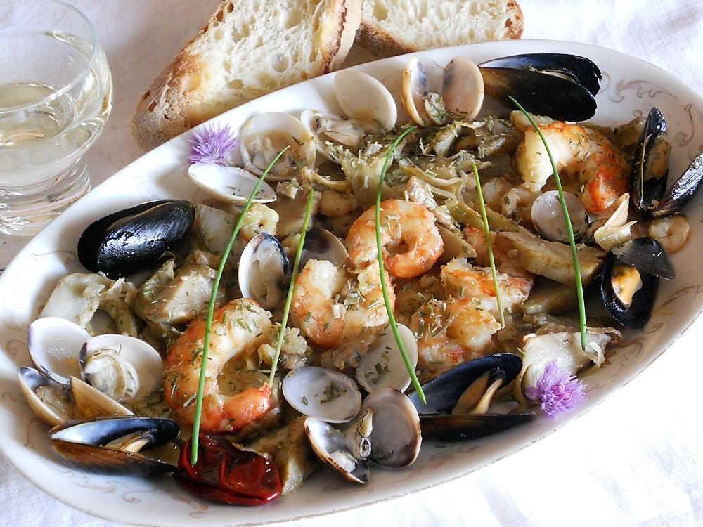 Gamberi e frutti di mare alla romana