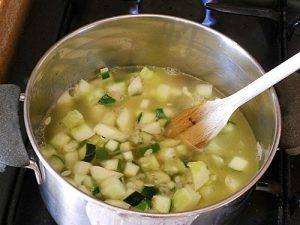 Crema di cetrioli: gustosa e leggera! preparazione 4