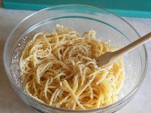 Spaghetti alla amatriciana, la ricetta originale preparazione 9