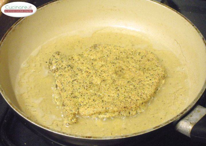 Braciola di Maiale dorata con Farina di polenta Taragna preparazione 6