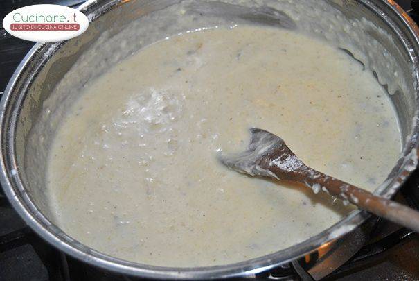 Bucatini al latte e formaggi preparazione 6