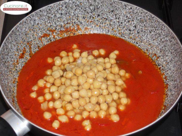 Ceci in umido al rosso con Mirto, Alloro e Peperoncino rosso preparazione 6