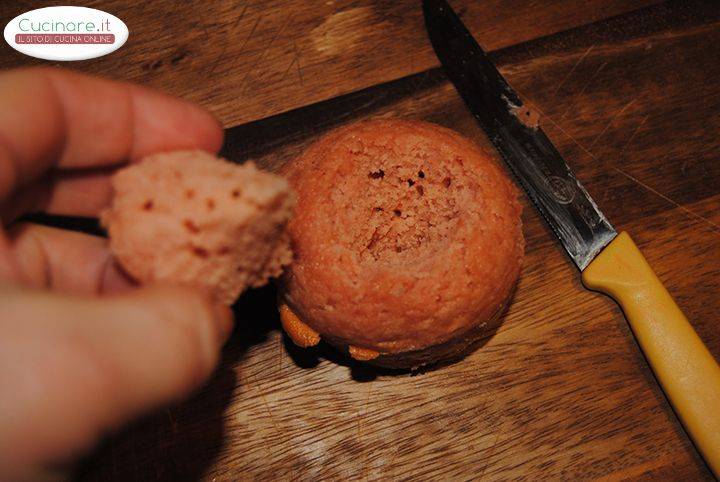 Dolcetti di rosa e cestini di fiori preparazione 13